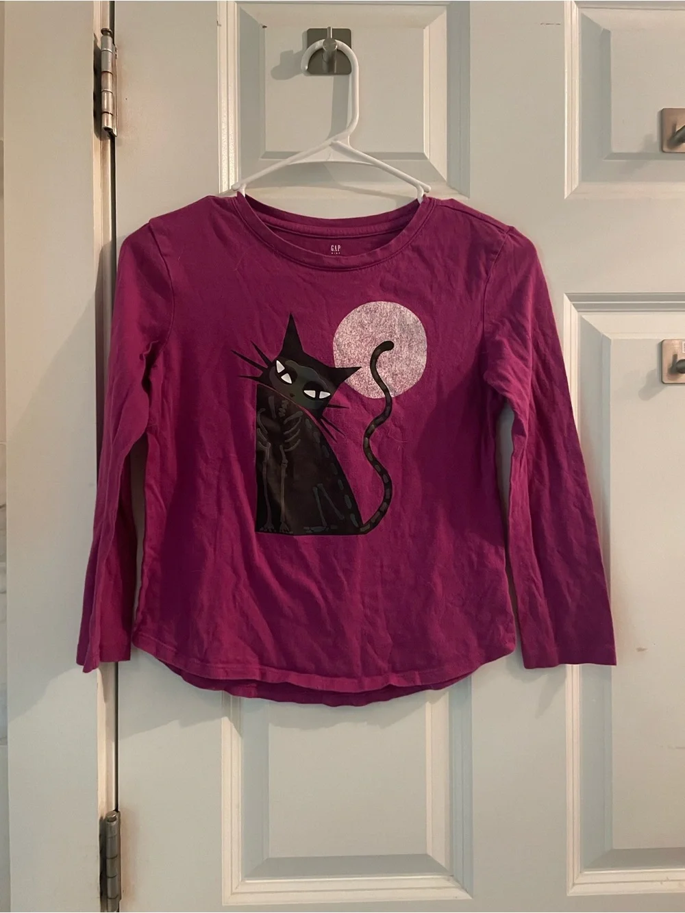 GAP Glow in the dark Purple Long-Sleeve Tee with Black Cat Graphic